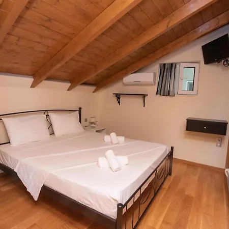 Tsoutsis Apartmán